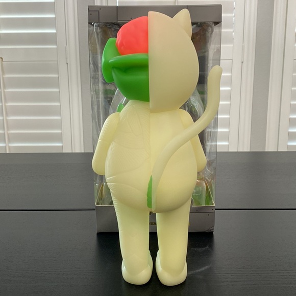 Rip N Dip Limited Edition Radioactive Nerm Vinyl Figure #175 of only 500! - Picture 7 of 16
